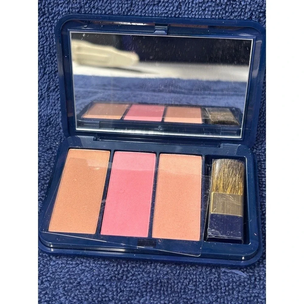 Estee Lauder PURE COLOR BLUSH / 02 PINK KISS / 01 Matte Bronzer / 10 Pure Lovers